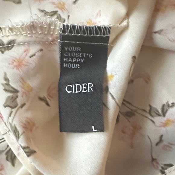 Floral Ruffle Mini Dress - Picture 2 of 3